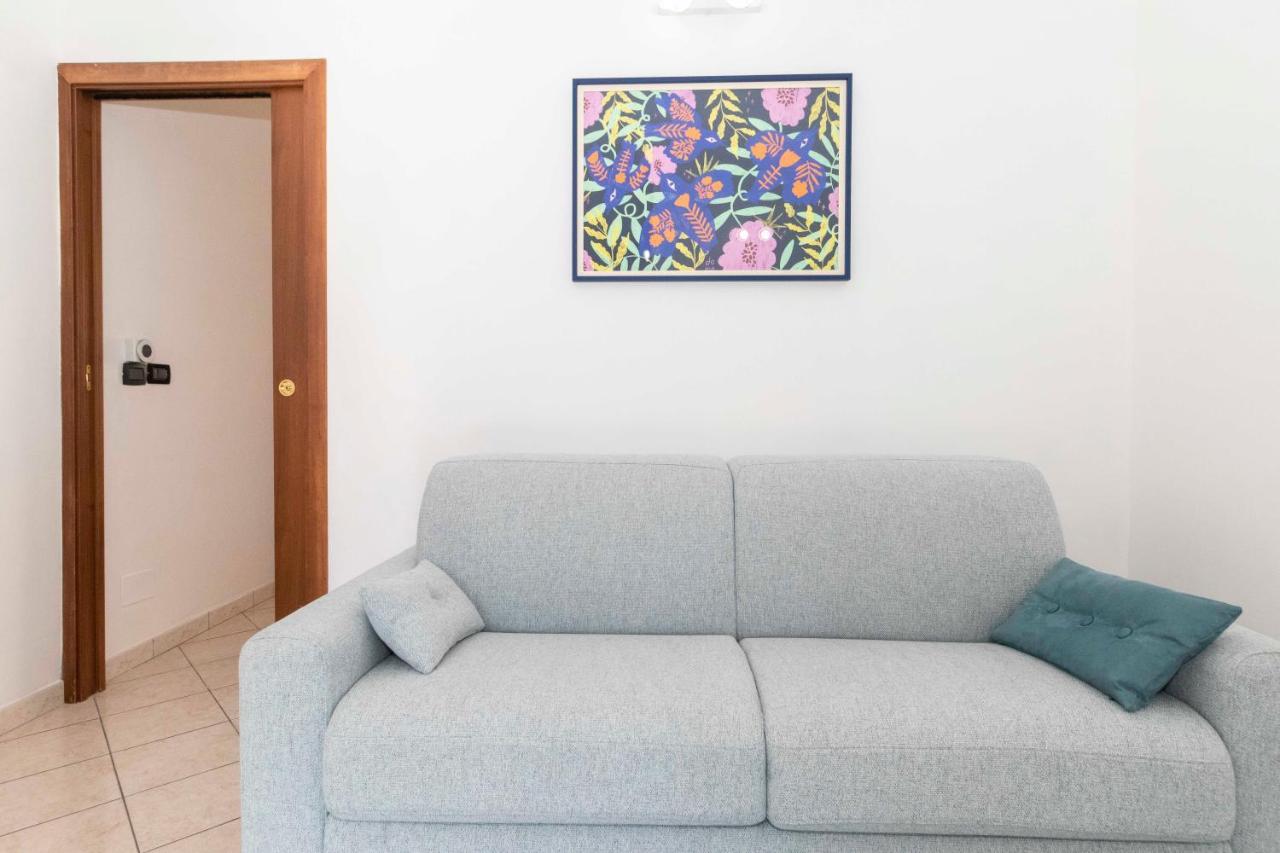 トリノColourful Flat San Donatoアパートメント エクステリア 写真